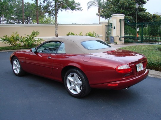 1998 Jaguar XK8 Convertible – SOLD! | Vantage Sports Cars