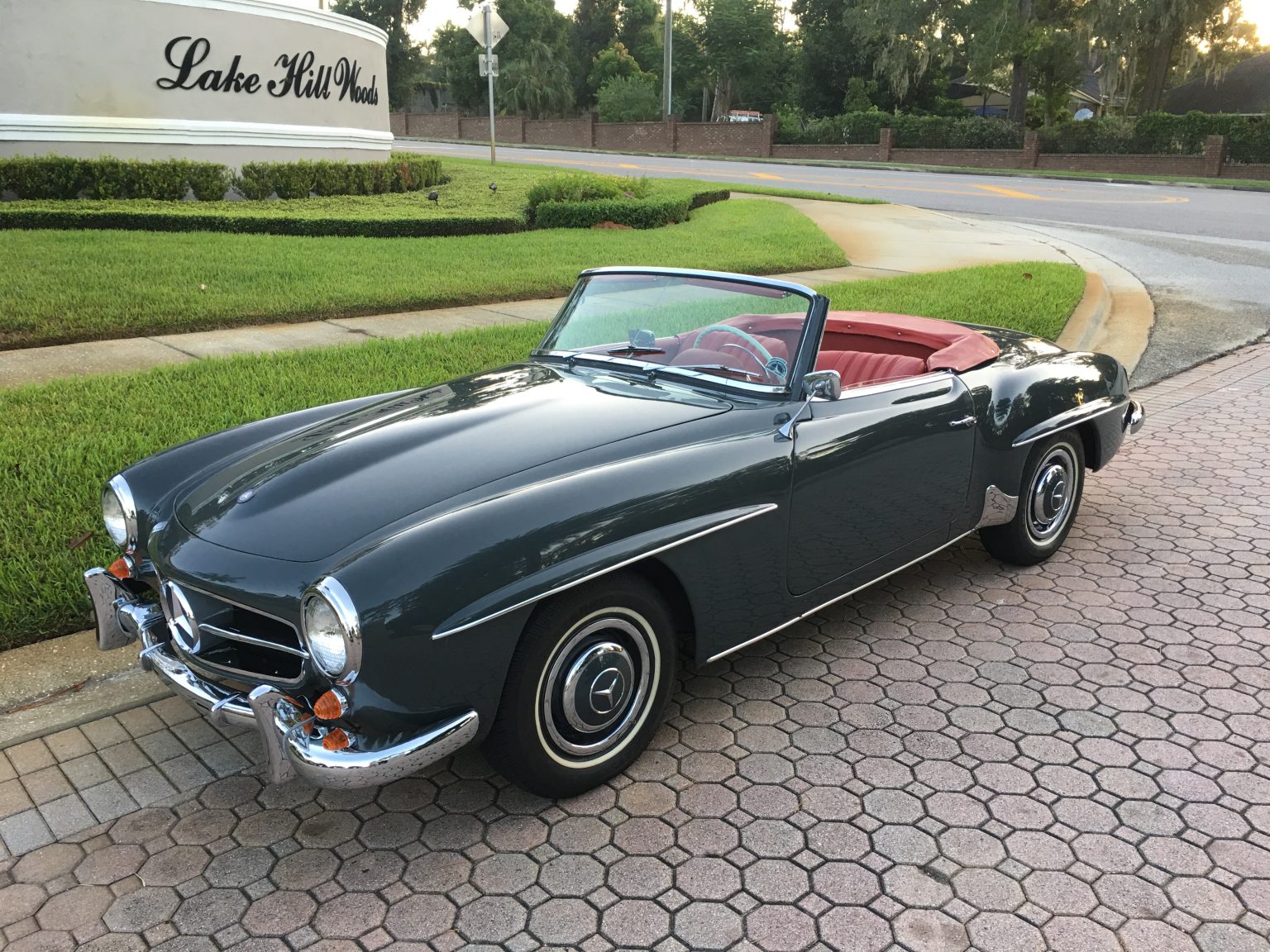 1961 Mercedes Benz 190 SL